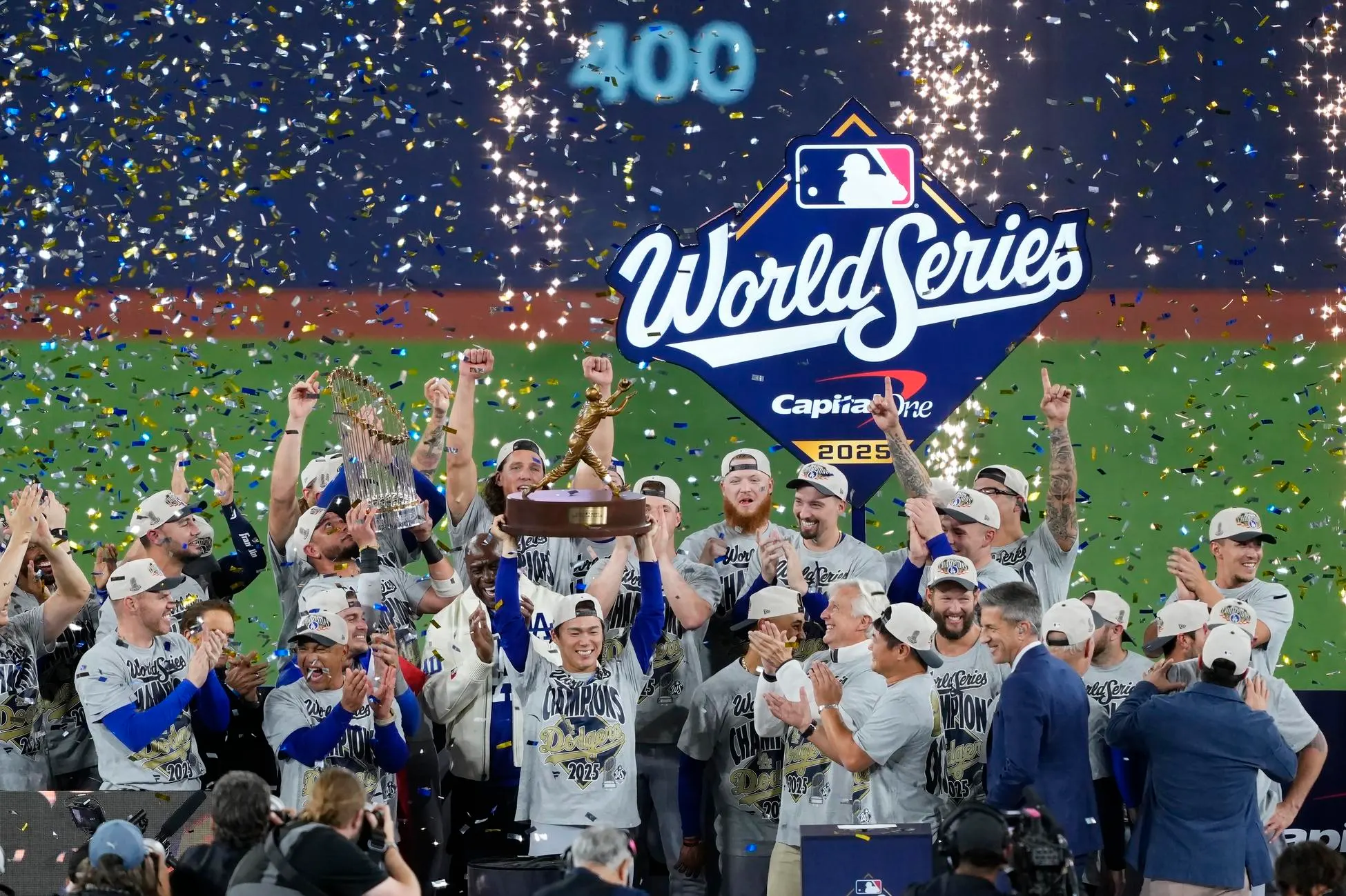 World Series Airport Car Service & Limo Transportation in Massachusetts